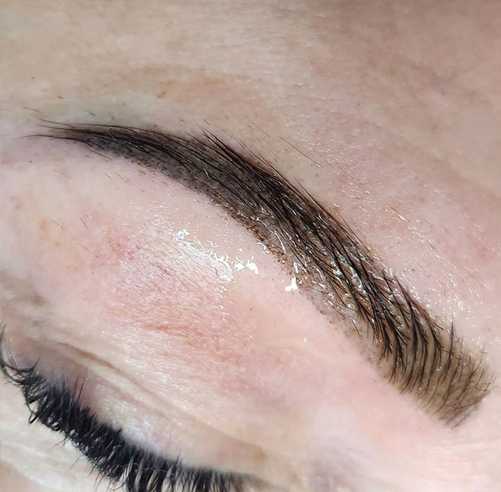 eyebrow wax and shape
